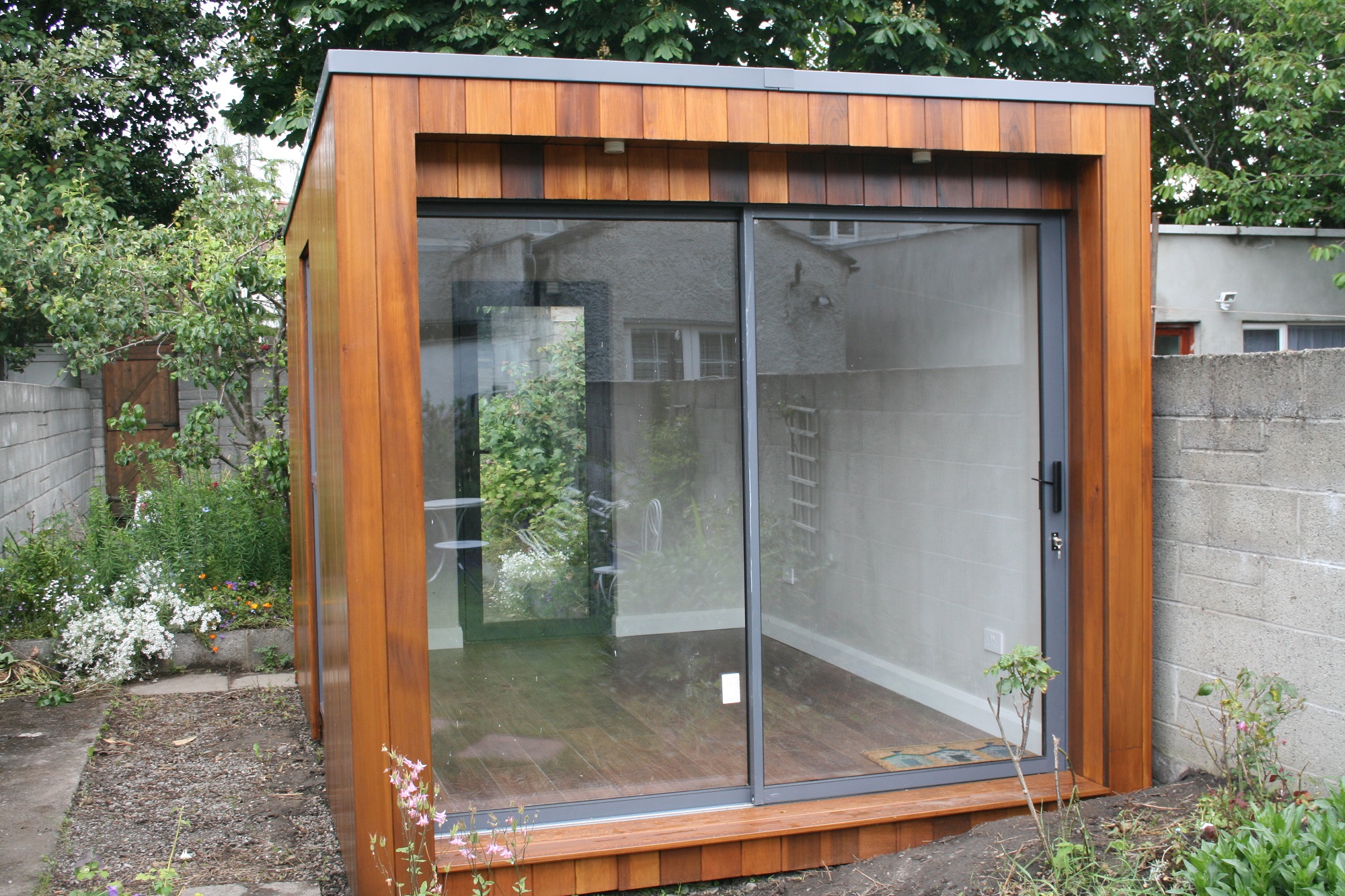 Gardenrooms Cube Cabin Extra space for your gardenGarden Rooms